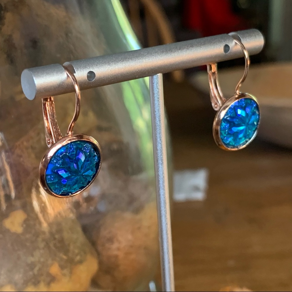 Blue resin snowflake earrings, handmade, NWT